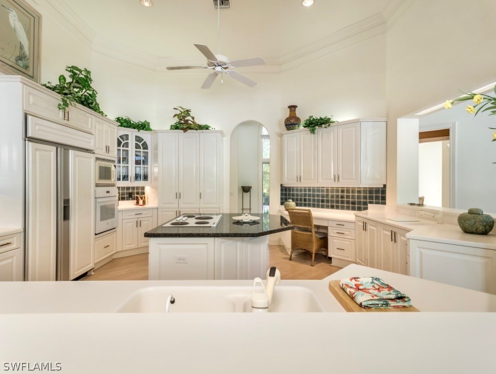 2268 Wulfert Road Sanibel, FL 33957 - Photo 12 of 30 Gallery Image 12