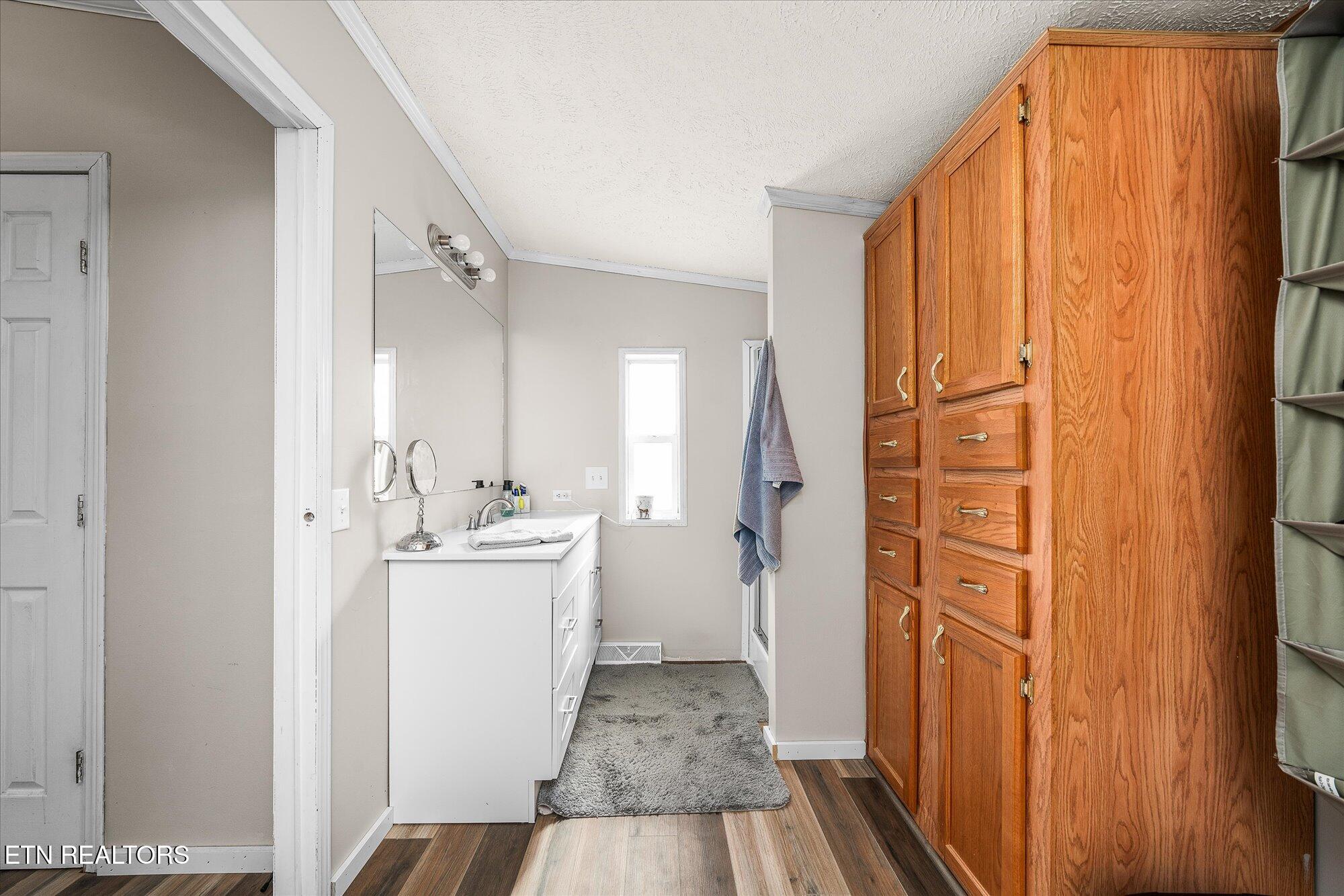 102 Flat Rock Road Deer Lodge, TN 37726 - Photo 11 of 36 40-102 Flat Rock Rd_TNPC_209