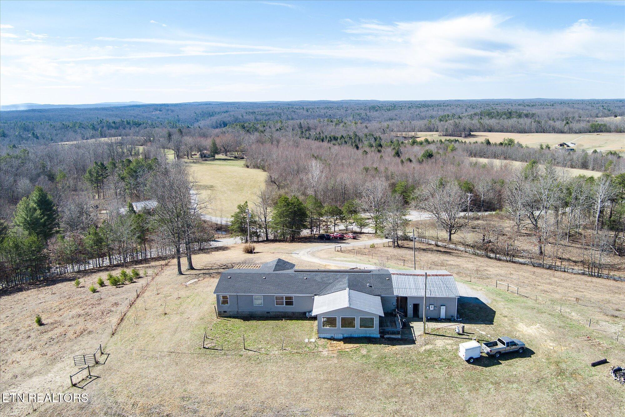 102 Flat Rock Road Deer Lodge, TN 37726 - Photo 33 of 36 14-102 Flat Rock Rd_TNPC_091