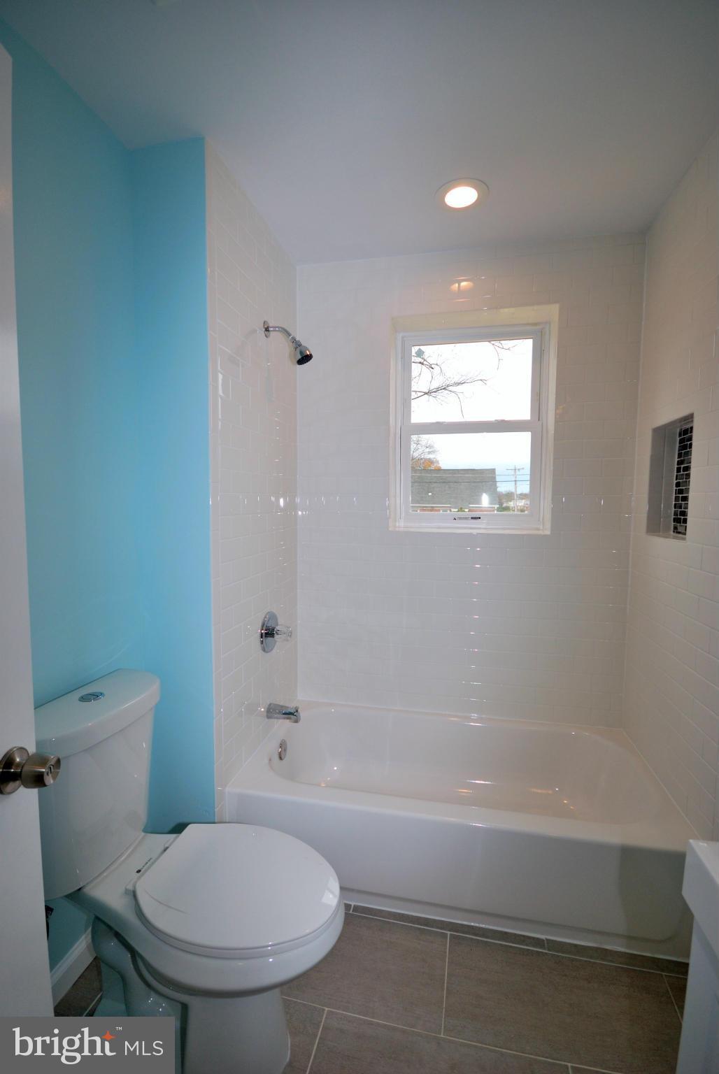 3520 Hillsmere Road Baltimore, MD 21207 - Photo 16 of 23 Bath main level
