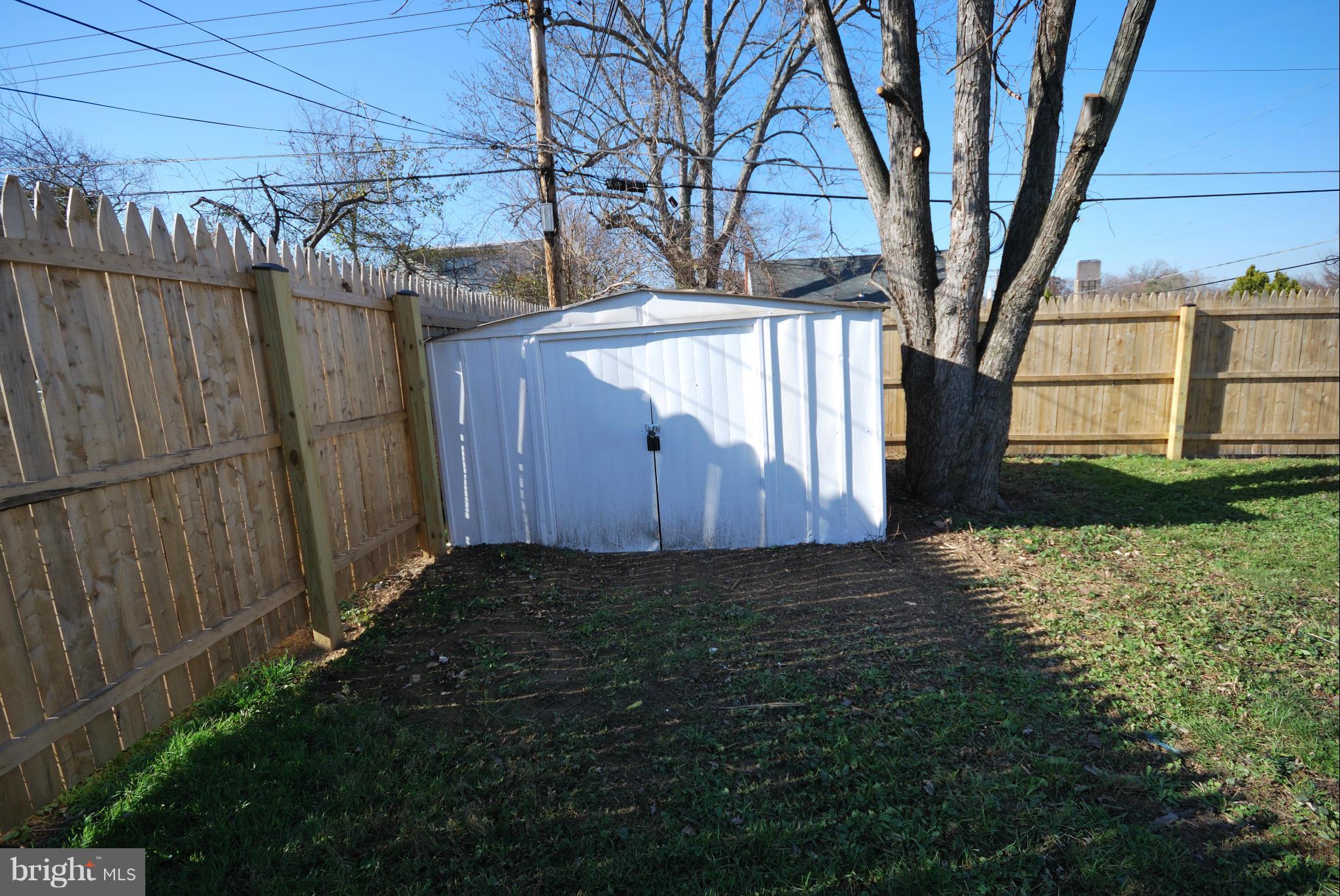 3520 Hillsmere Road Baltimore, MD 21207 - Photo 21 of 23 Exterior (Rear)