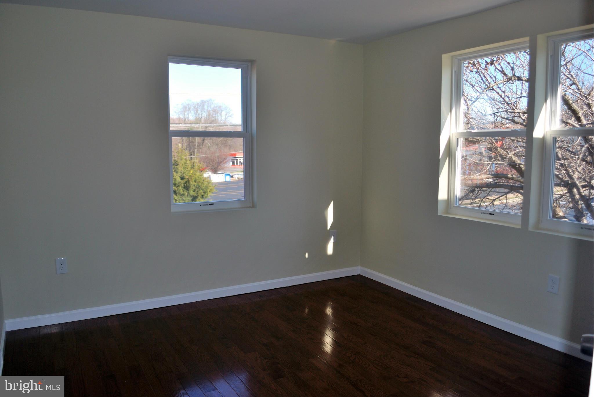 3520 Hillsmere Road Baltimore, MD 21207 - Photo 7 of 23 Bedroom