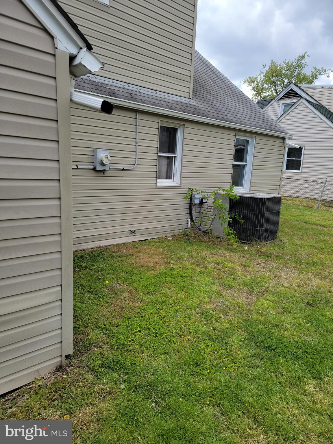 3509 Sollers Point Road Baltimore, MD 21222 - Photo 2 of 28