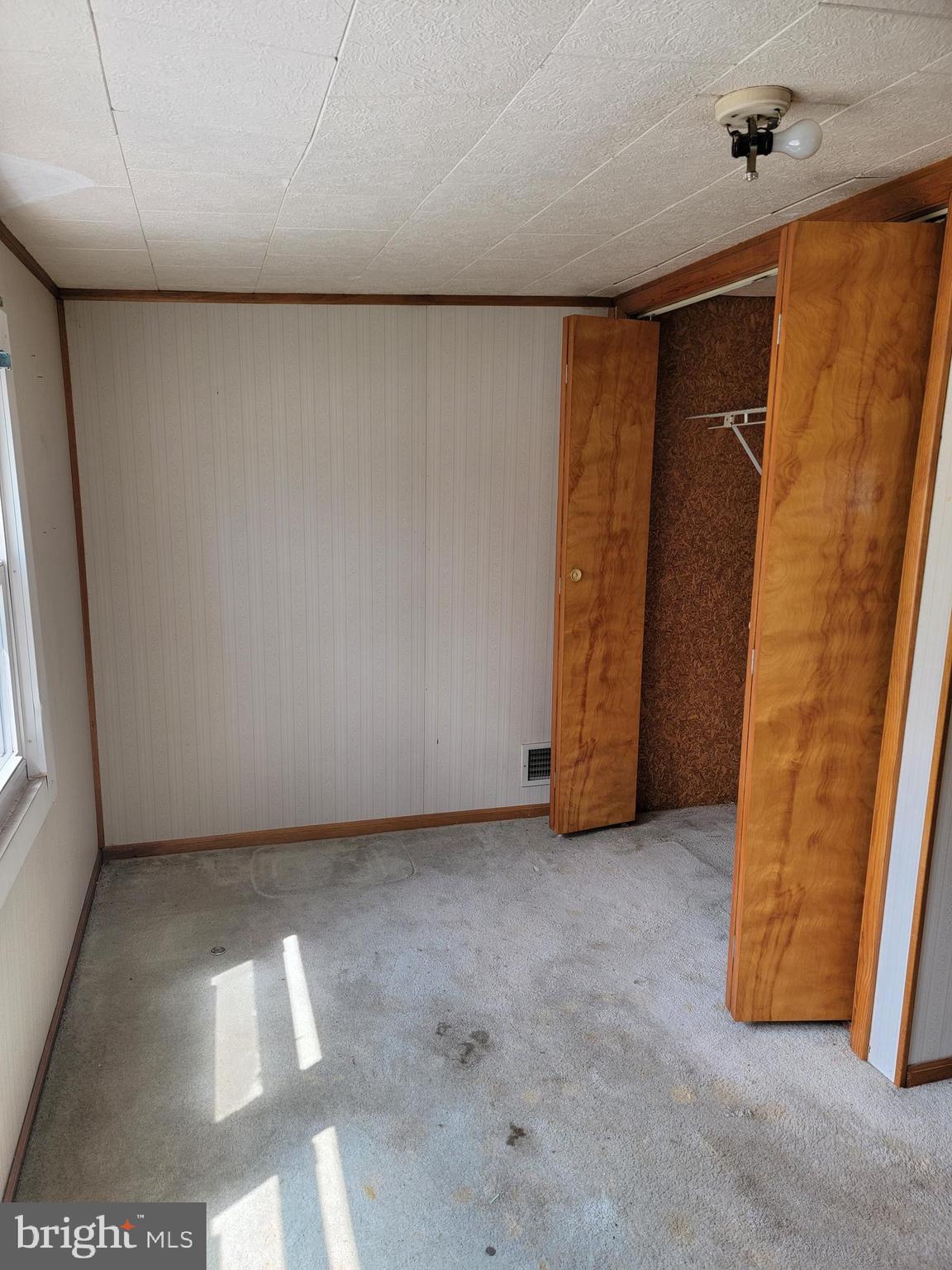 3509 Sollers Point Road Baltimore, MD 21222 - Photo 18 of 28