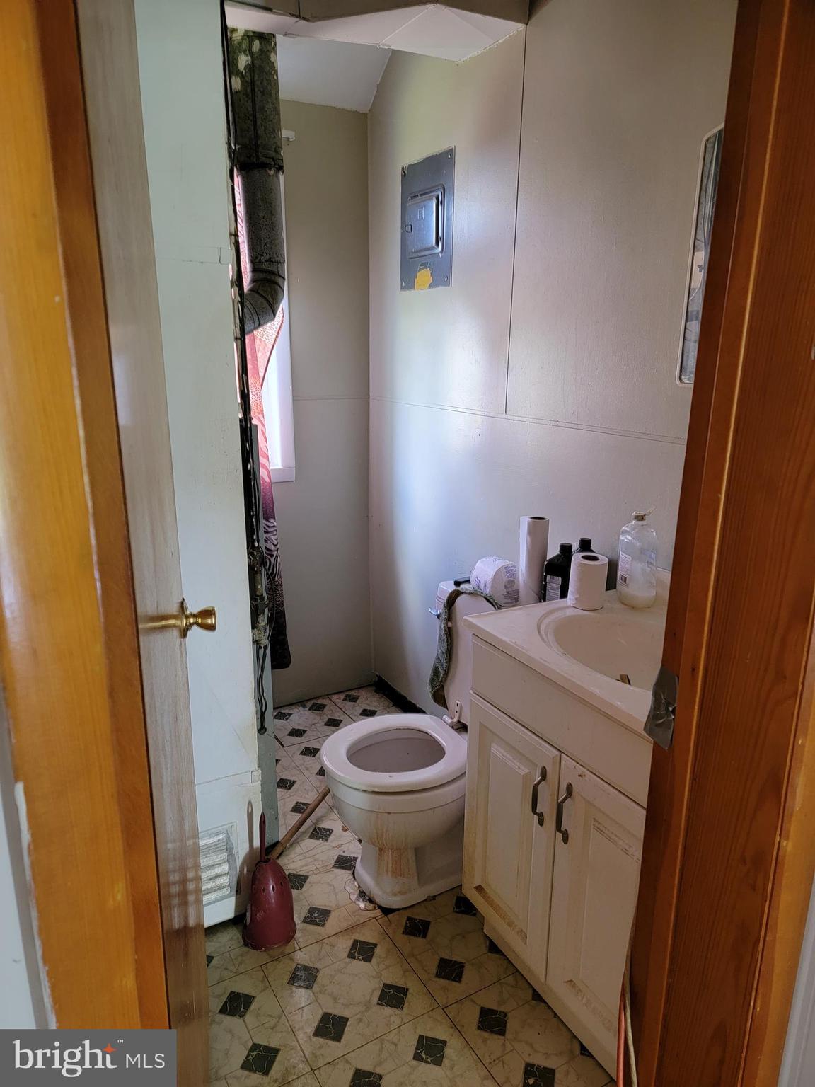 3509 Sollers Point Road Baltimore, MD 21222 - Photo 27 of 28