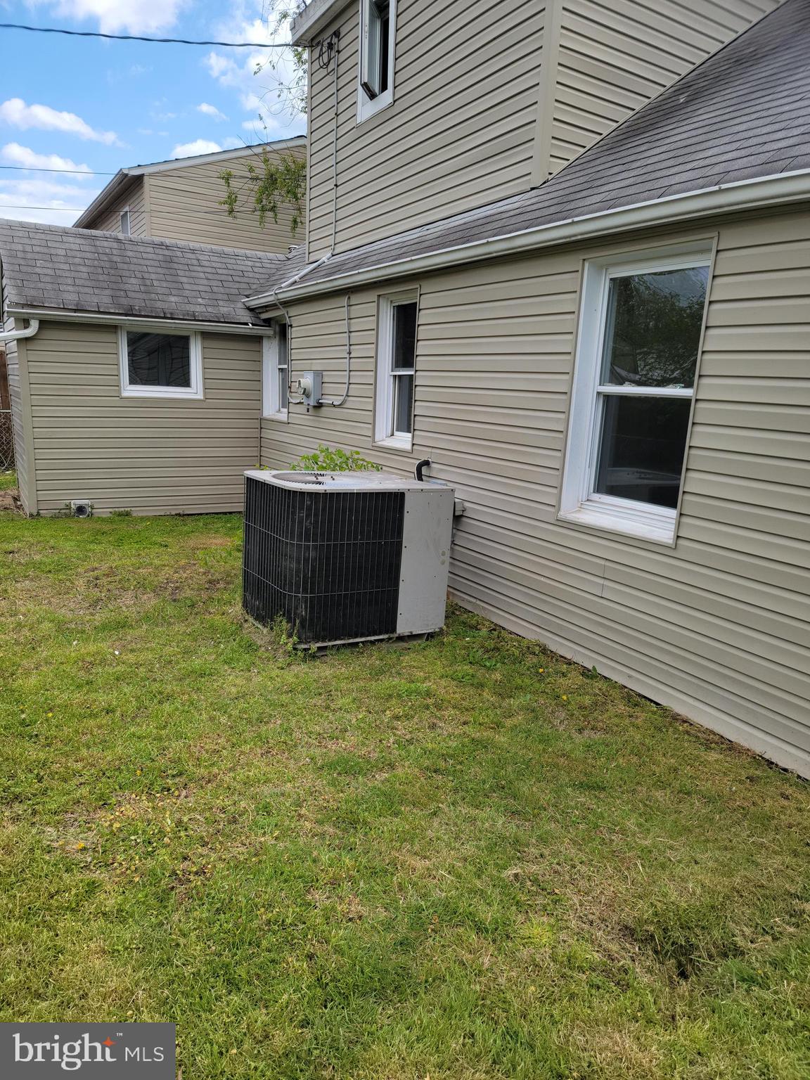 3509 Sollers Point Road Baltimore, MD 21222 - Photo 7 of 28