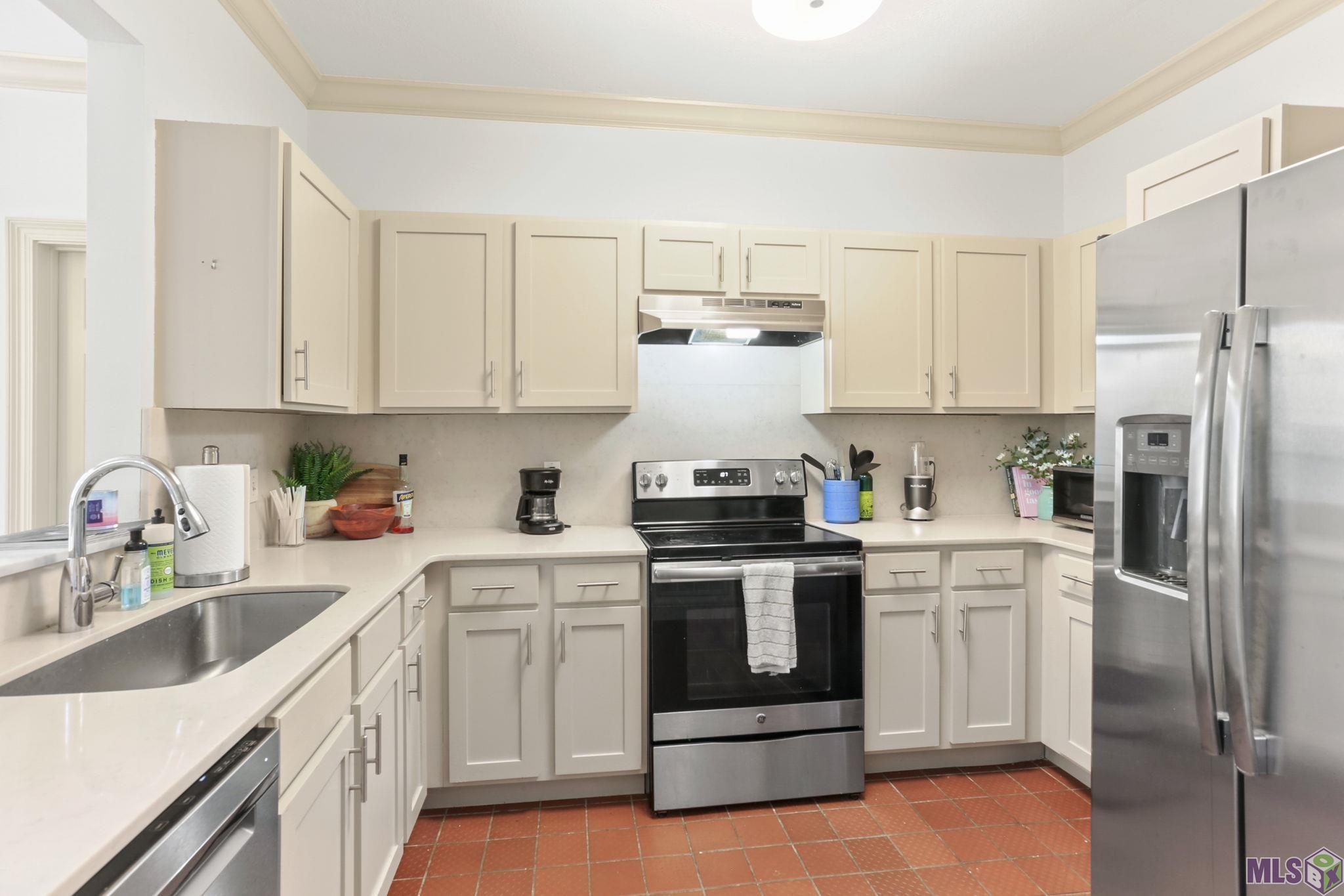 4464 Highland Road, Unit 207 Baton Rouge, LA 70808 - Photo 9 of 13