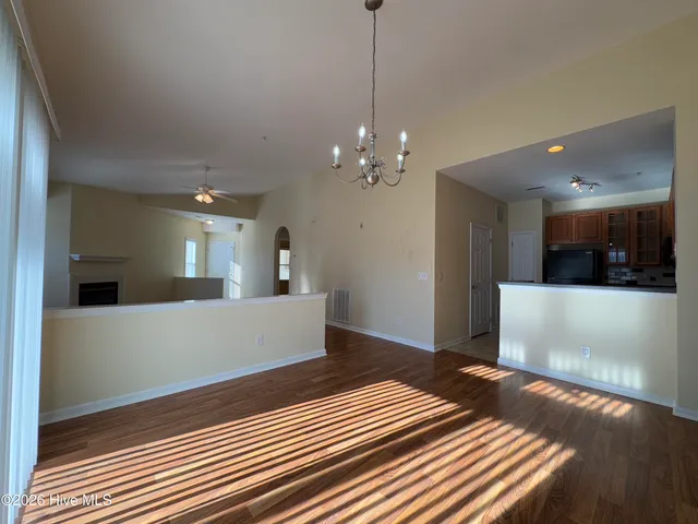 $1,550 | 211 Fullford Lane, Unit 204, Wilmington, NC 28412