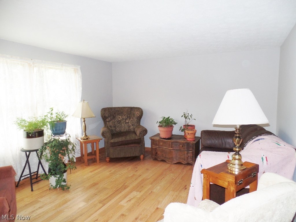 14710 Rapids Road Burton, OH 44021 - Photo 14 of 35 Gallery Image 14