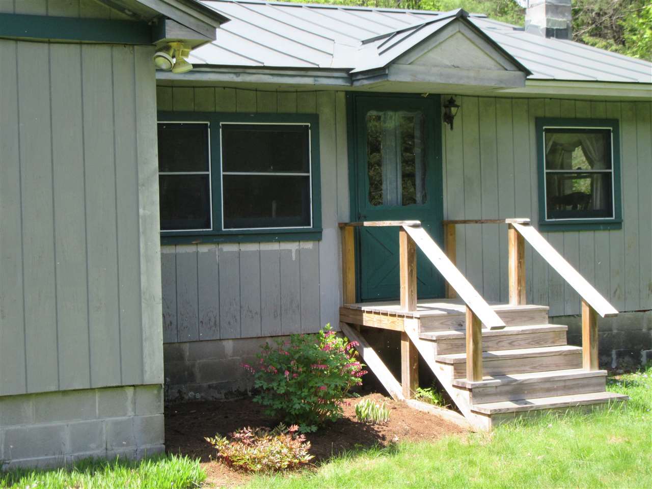 945 Willow Brook Road Plainfield, NH 03781 - Photo 1 of 25 Gallery Image 1