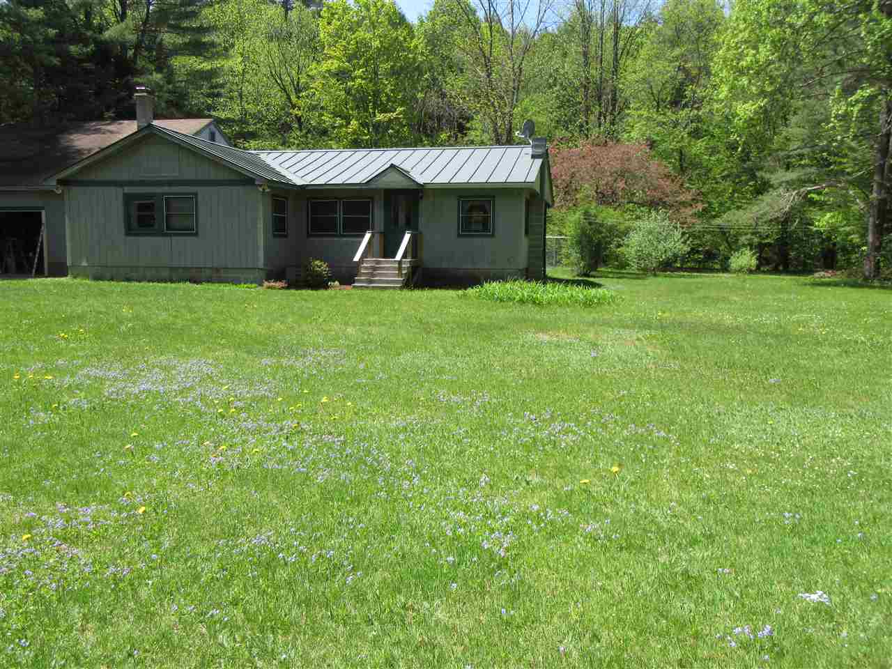 945 Willow Brook Road Plainfield, NH 03781 - Photo 2 of 25 Gallery Image 2