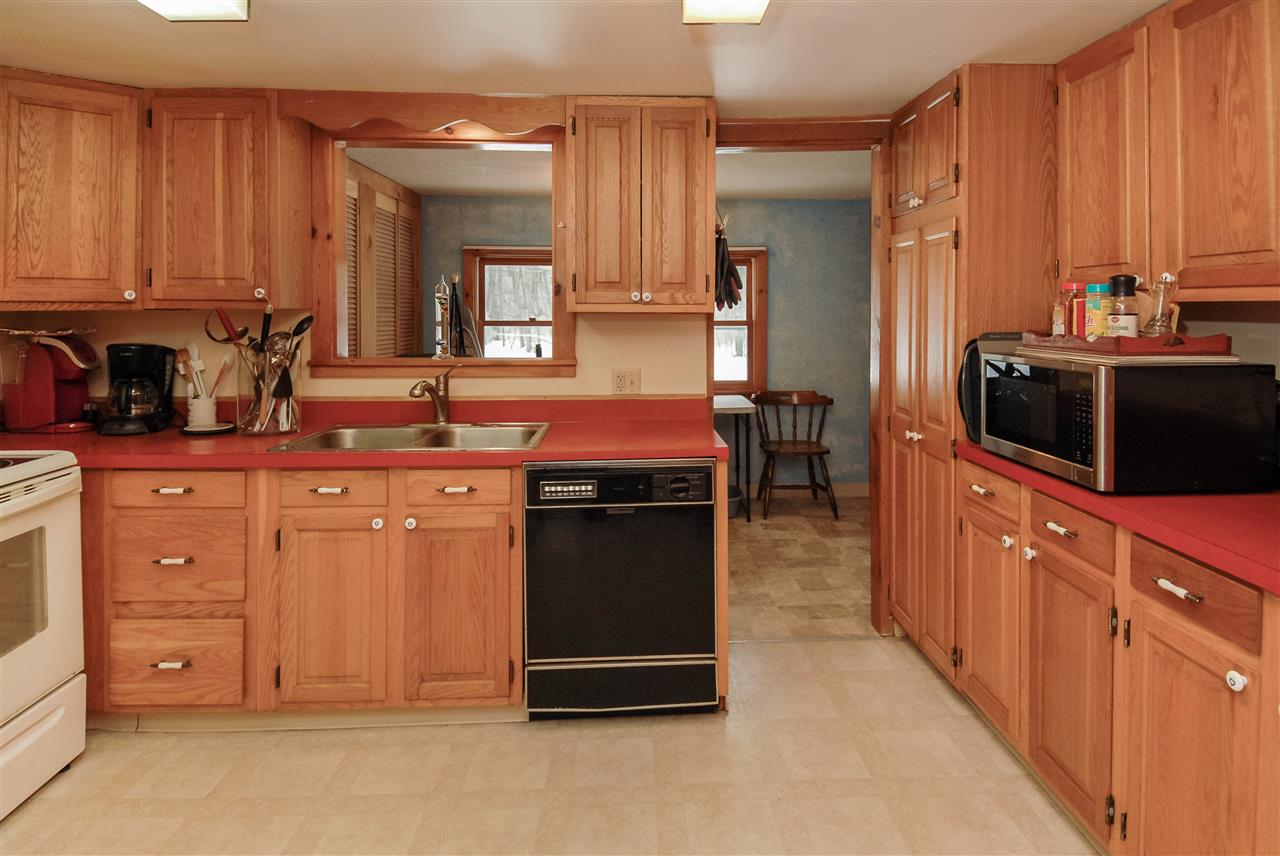 945 Willow Brook Road Plainfield, NH 03781 - Photo 3 of 25 Gallery Image 3