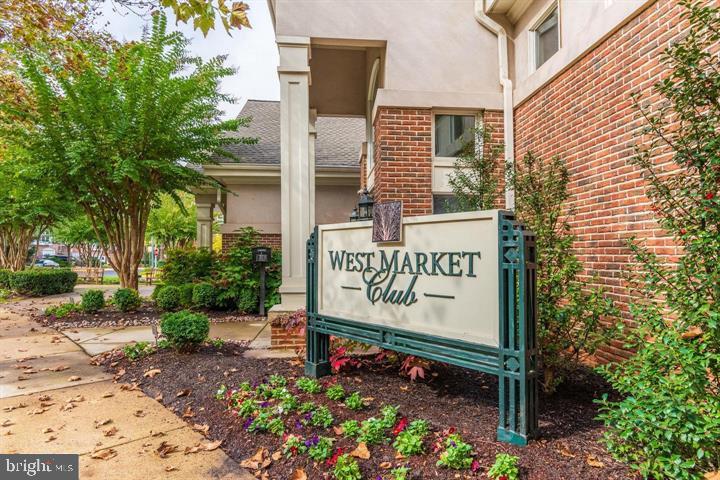 1933 Logan Manor Drive Reston, VA 20190 - Photo 105 of 120 West Market Clubhouse