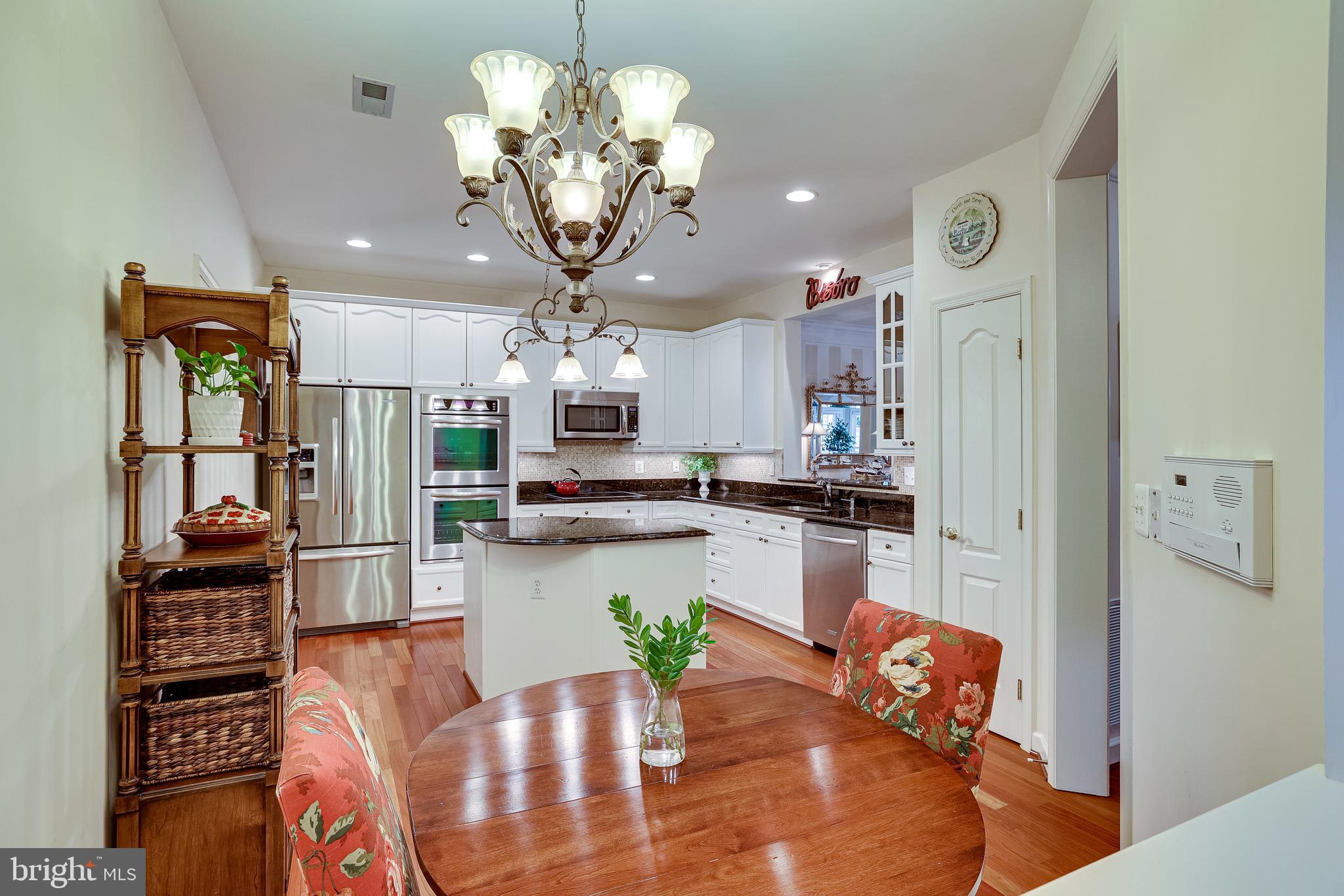 1933 Logan Manor Drive Reston, VA 20190 - Photo 17 of 120 Morning Room Table Space