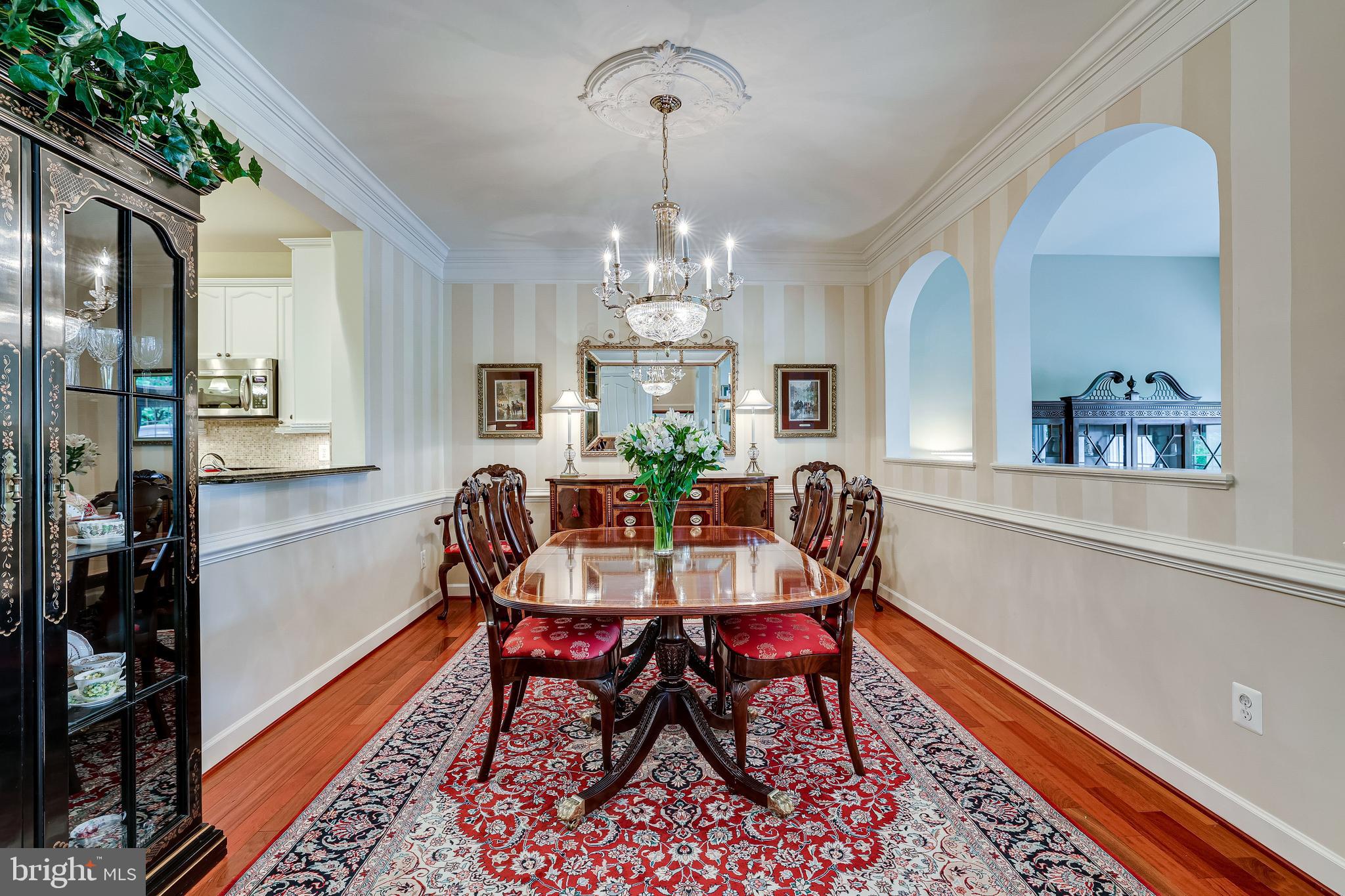 1933 Logan Manor Drive Reston, VA 20190 - Photo 23 of 120 Dining Room
