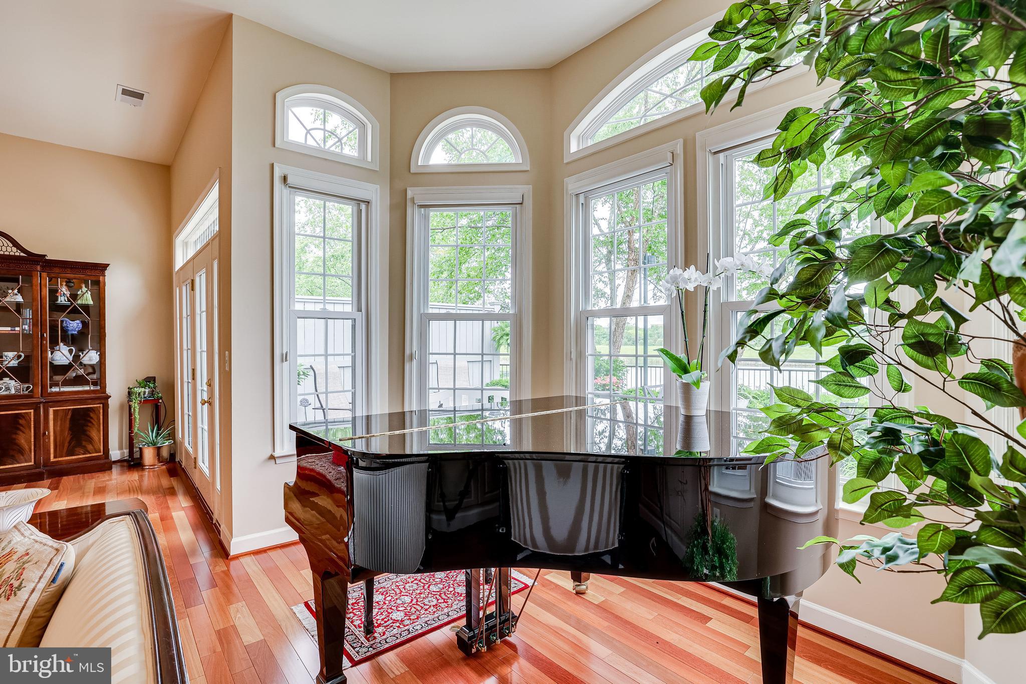 1933 Logan Manor Drive Reston, VA 20190 - Photo 32 of 120 Sun flooded living Areas