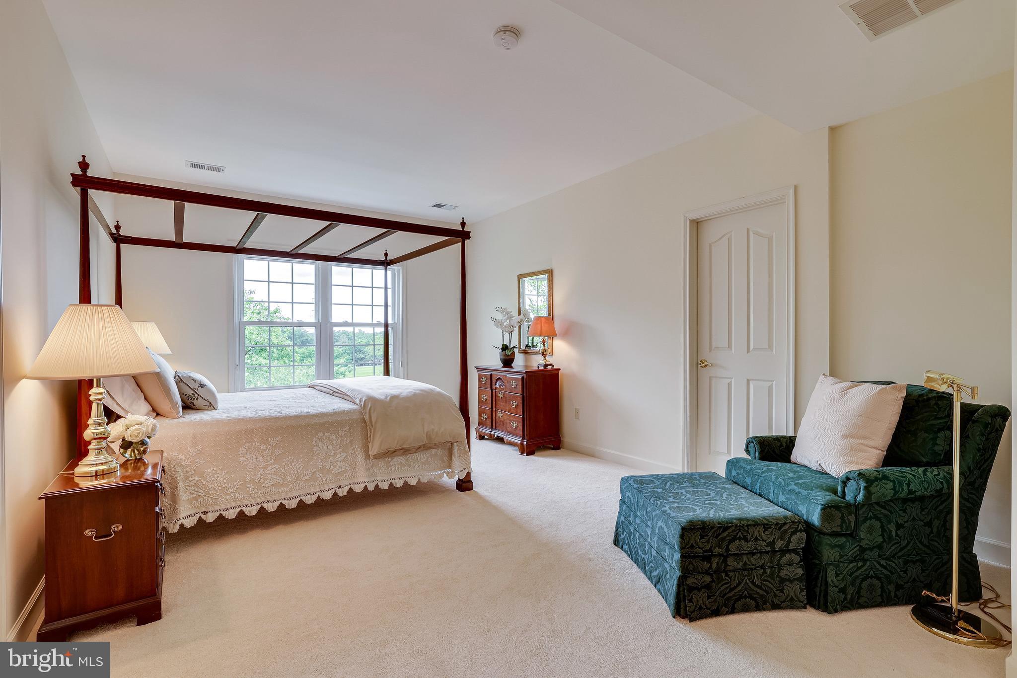 1933 Logan Manor Drive Reston, VA 20190 - Photo 75 of 120 Bedroom #4