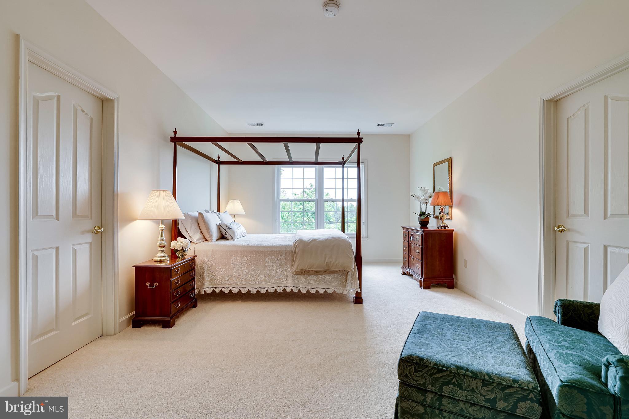 1933 Logan Manor Drive Reston, VA 20190 - Photo 76 of 120 Bedroom #4