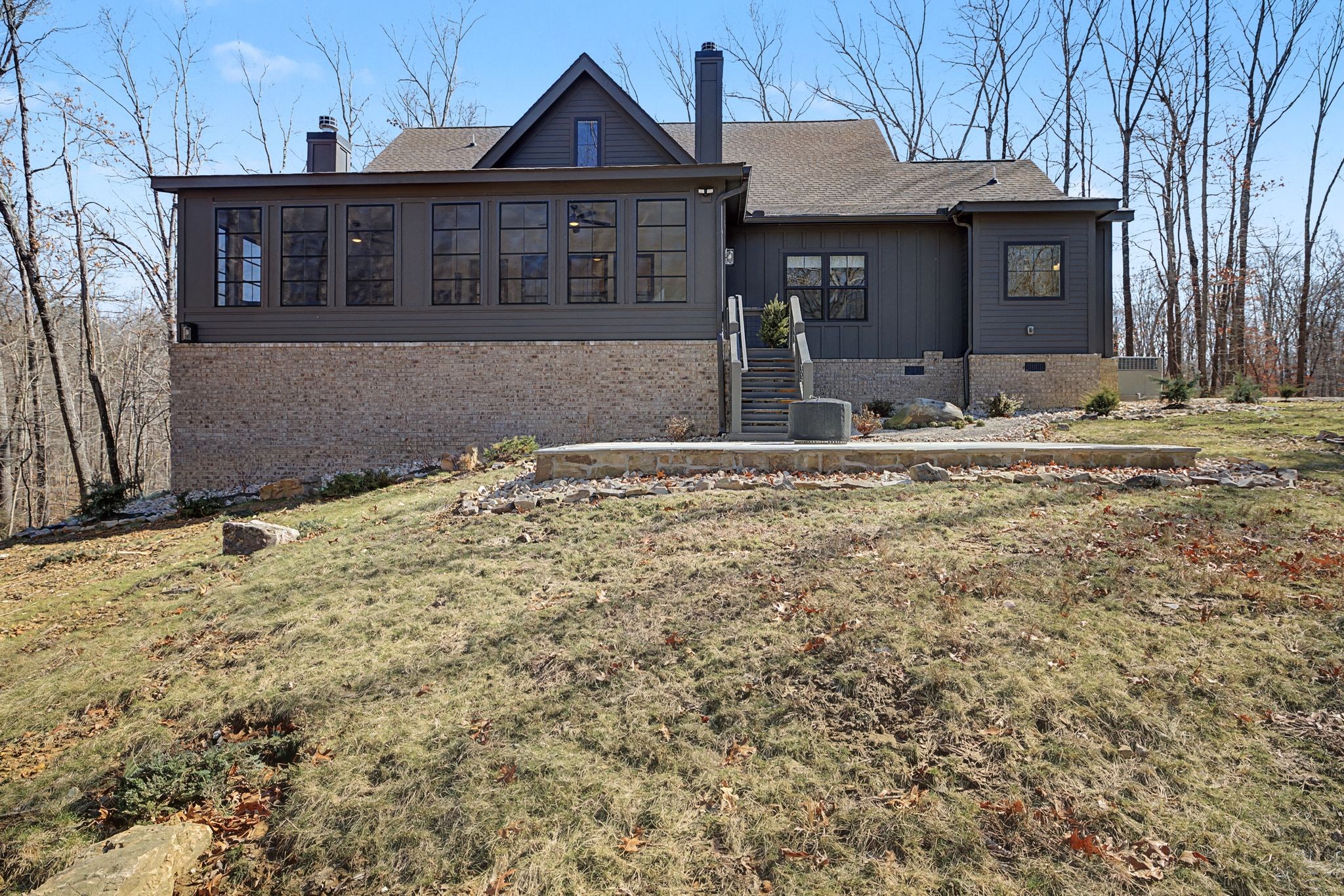 1863 Lake Louisa Loop Monteagle, TN 37356 - Photo 45 of 63 a front view of house with yard