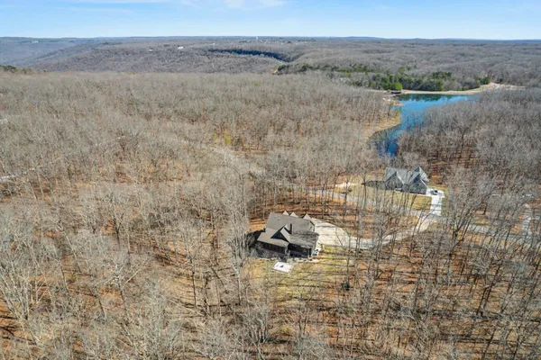 $1,538,000 | 1863 Lake Louisa Loop, Monteagle, TN 37356