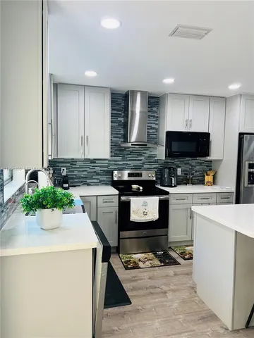 $3,950 | 14720 Southwest 107th Terrace, Miami, FL 33196