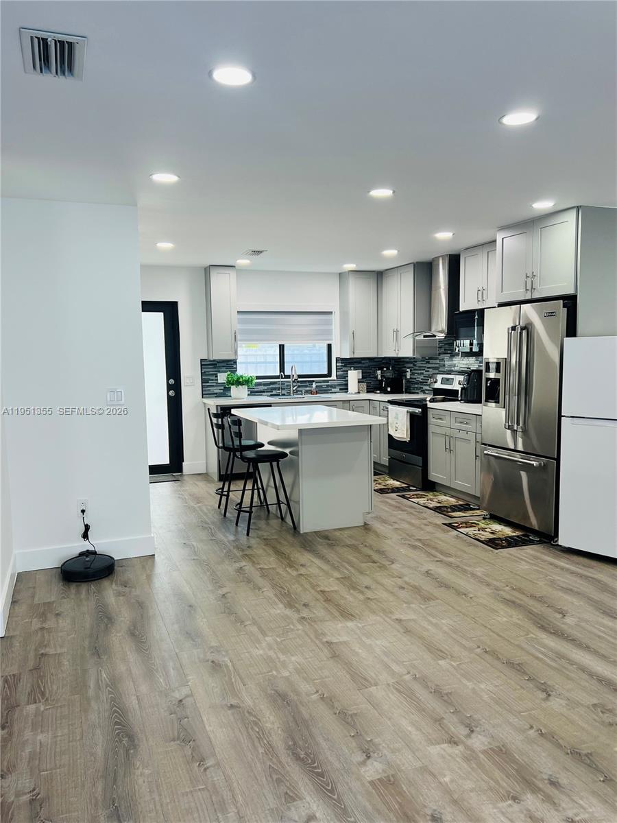 14720 Southwest 107th Terrace Miami, FL 33196 - Photo 15 of 18