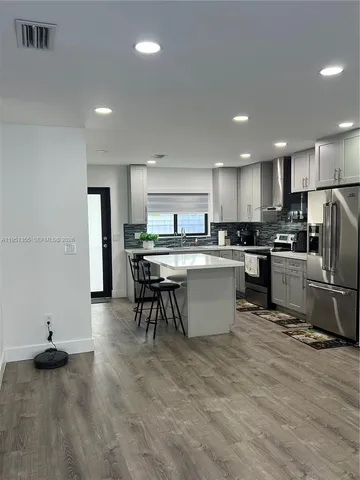 $3,950 | 14720 Southwest 107th Terrace, Miami, FL 33196