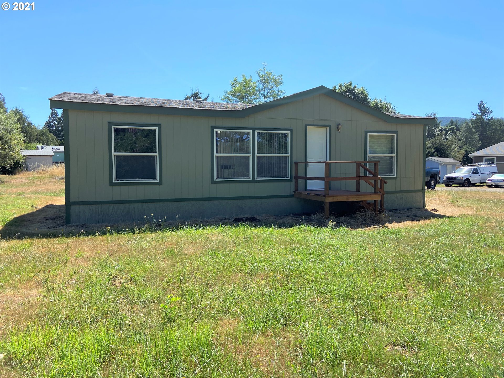 92070 Maple Lane Springfield, OR 97478 - Photo 1 of 16
