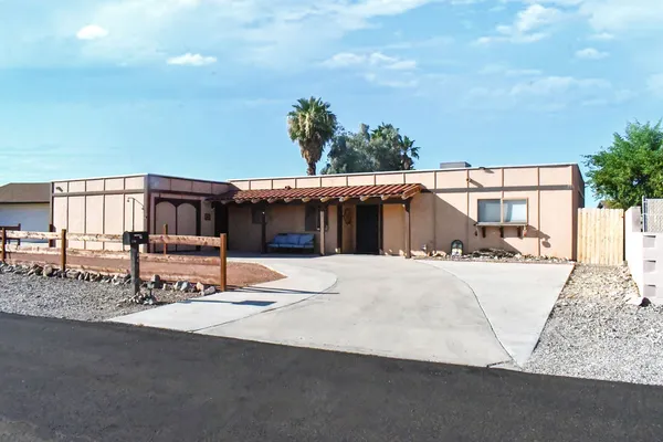 $299,000 | 440 Riverfront Circle, Bullhead City, AZ 86442