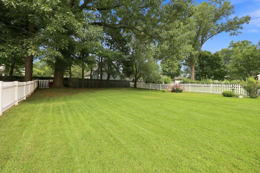 141 Harwich Road West Springfield, MA 01089 - Photo 34 of 38 Gallery Image 34