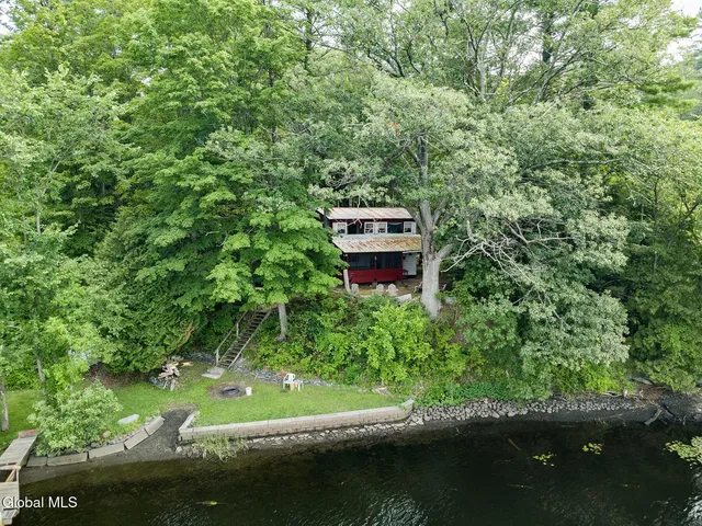 $345,000 | 29 Jackson Road, South Glens Falls, NY 12803