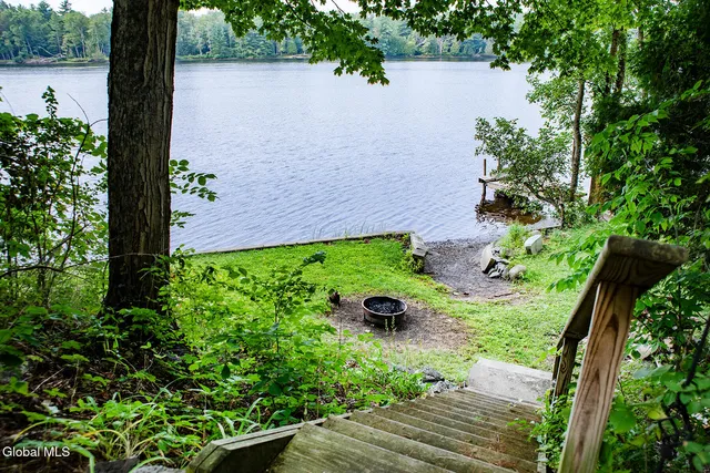 $345,000 | 29 Jackson Road, South Glens Falls, NY 12803