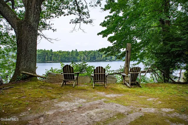 $345,000 | 29 Jackson Road, South Glens Falls, NY 12803