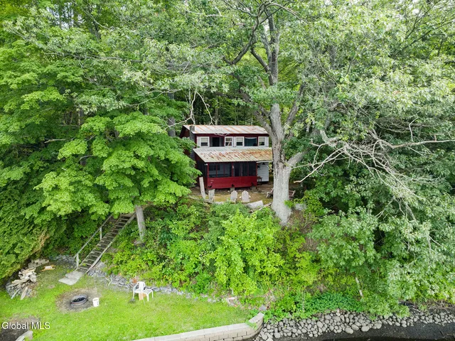 $345,000 | 29 Jackson Road, South Glens Falls, NY 12803