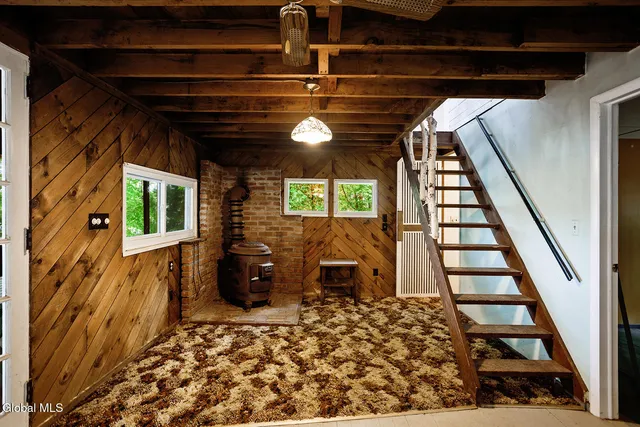 $345,000 | 29 Jackson Road, South Glens Falls, NY 12803