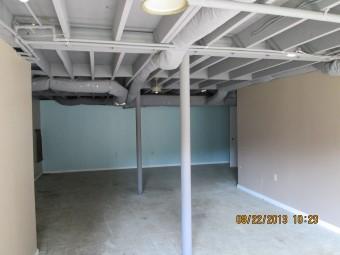 1682 Lock B Road North Clarksville, TN 37043 - Photo 10 of 10 walk in closet