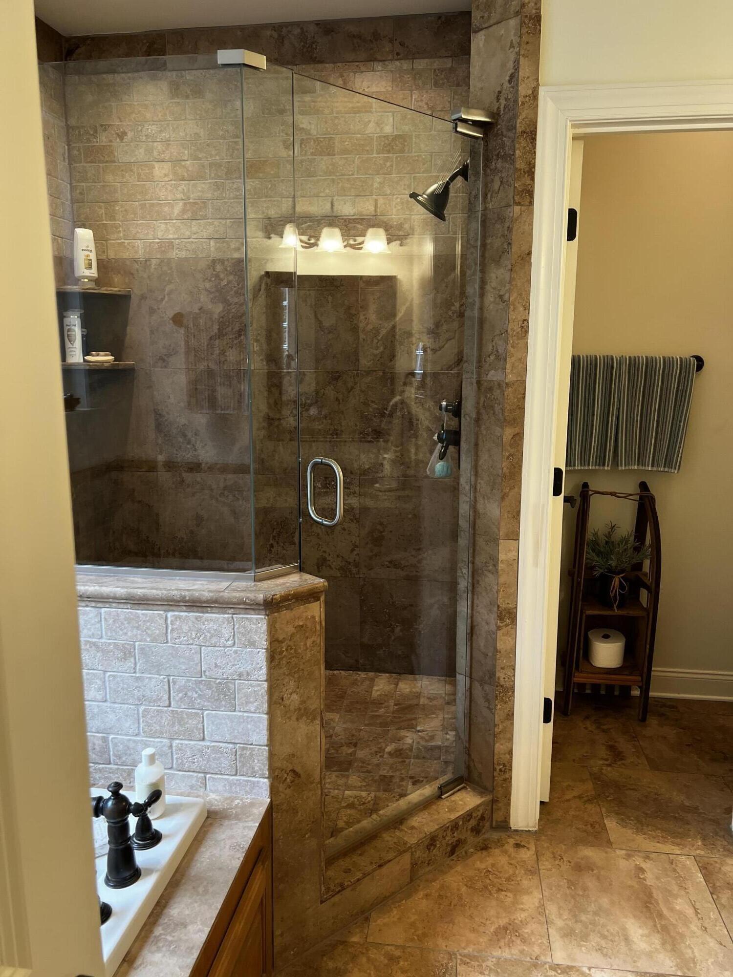 4003 Obar Drive Chattanooga, TN 37419 - Photo 15 of 30 B969D7A3-FA05-4929-A33F-AA3EF1DE3C18