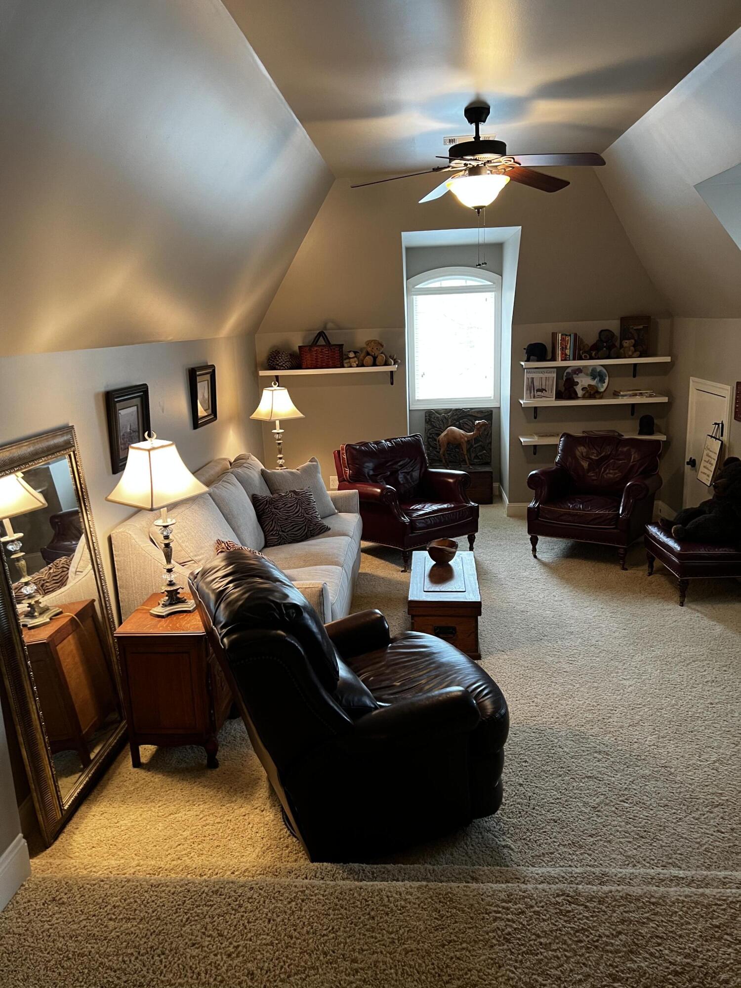 4003 Obar Drive Chattanooga, TN 37419 - Photo 17 of 30 D01C8ED0-16C6-44E0-BB90-9A215AEC918A