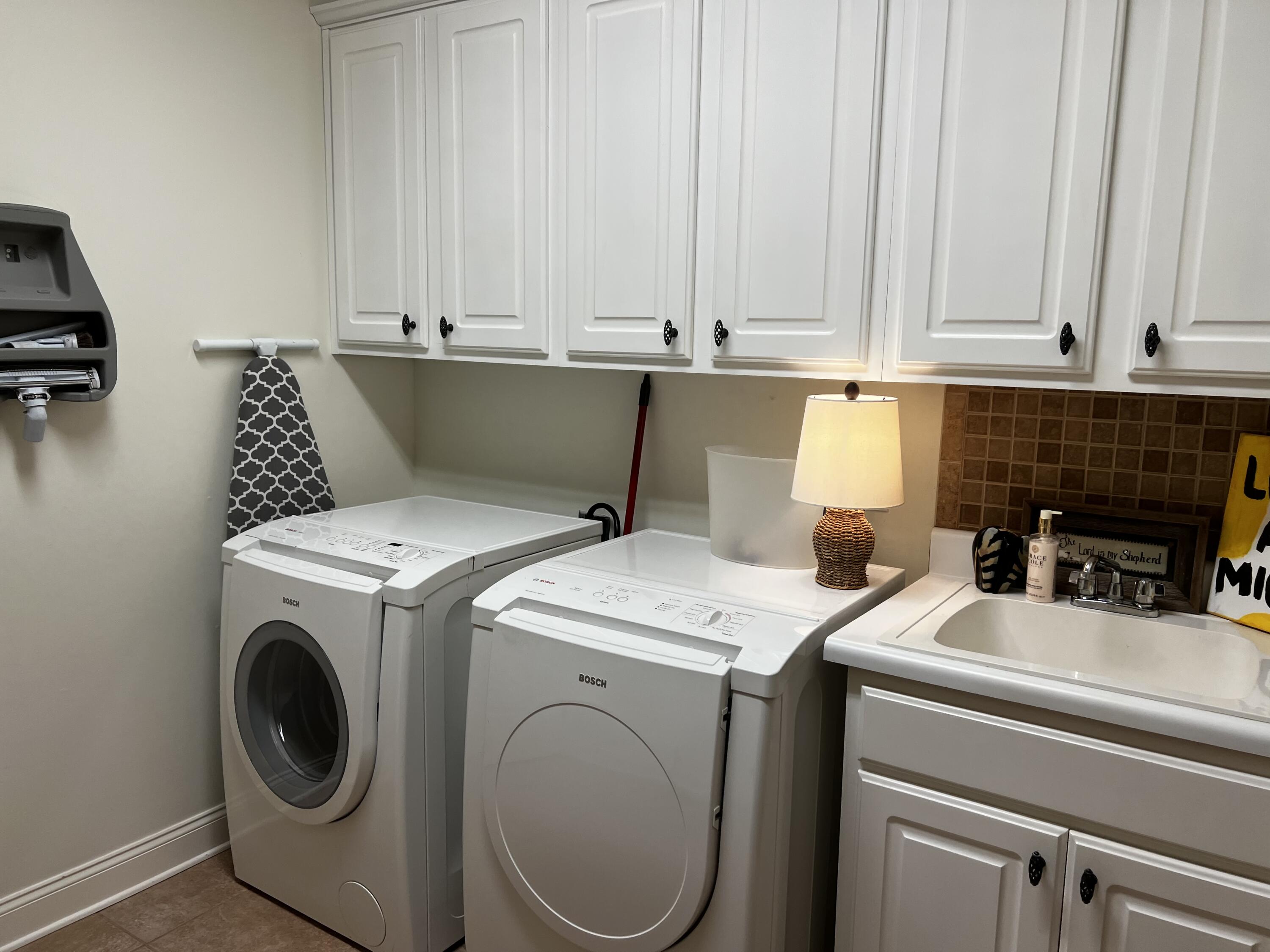 4003 Obar Drive Chattanooga, TN 37419 - Photo 26 of 30 D6B88DFA-5B2D-4805-BF44-136313308FB1