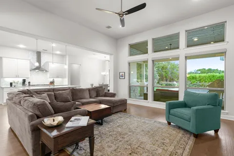 $949,900 | 408 Bold Sundown, Liberty Hill, TX 78642
