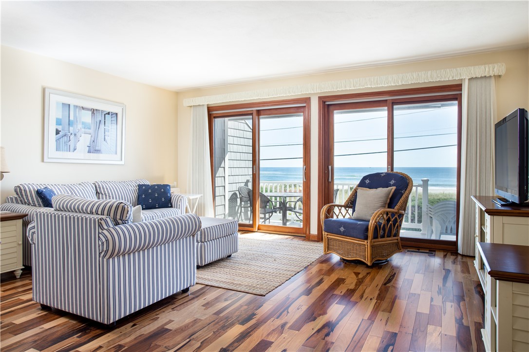 787 Ocean Road, Unit 2 Narragansett, RI 02882 - Photo 5 of 21 Gallery Image 5