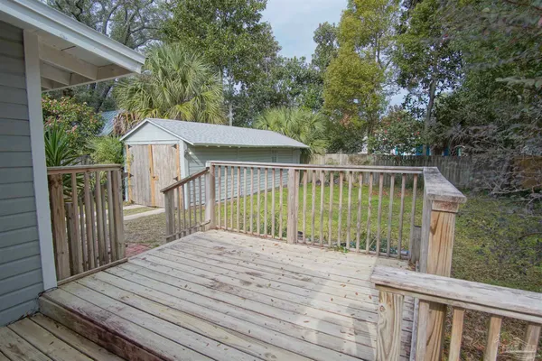 $1,975 | 1504 East Strong Street, Pensacola, FL 32501