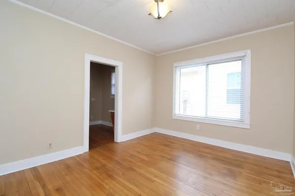 $1,975 | 1504 East Strong Street, Pensacola, FL 32501