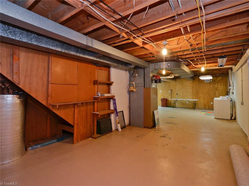 2675 Weymoth Road Winston-Salem, NC 27103 - Photo 20 of 22 Gallery Image 20