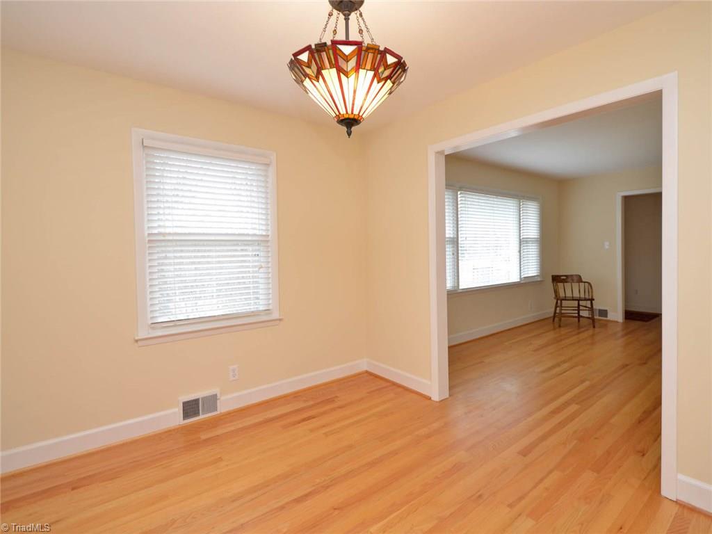 2675 Weymoth Road Winston-Salem, NC 27103 - Photo 4 of 22 Gallery Image 4