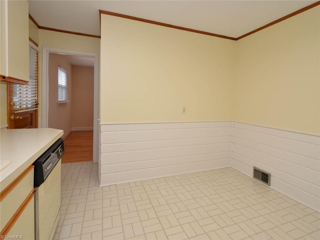 2675 Weymoth Road Winston-Salem, NC 27103 - Photo 7 of 22 Gallery Image 7