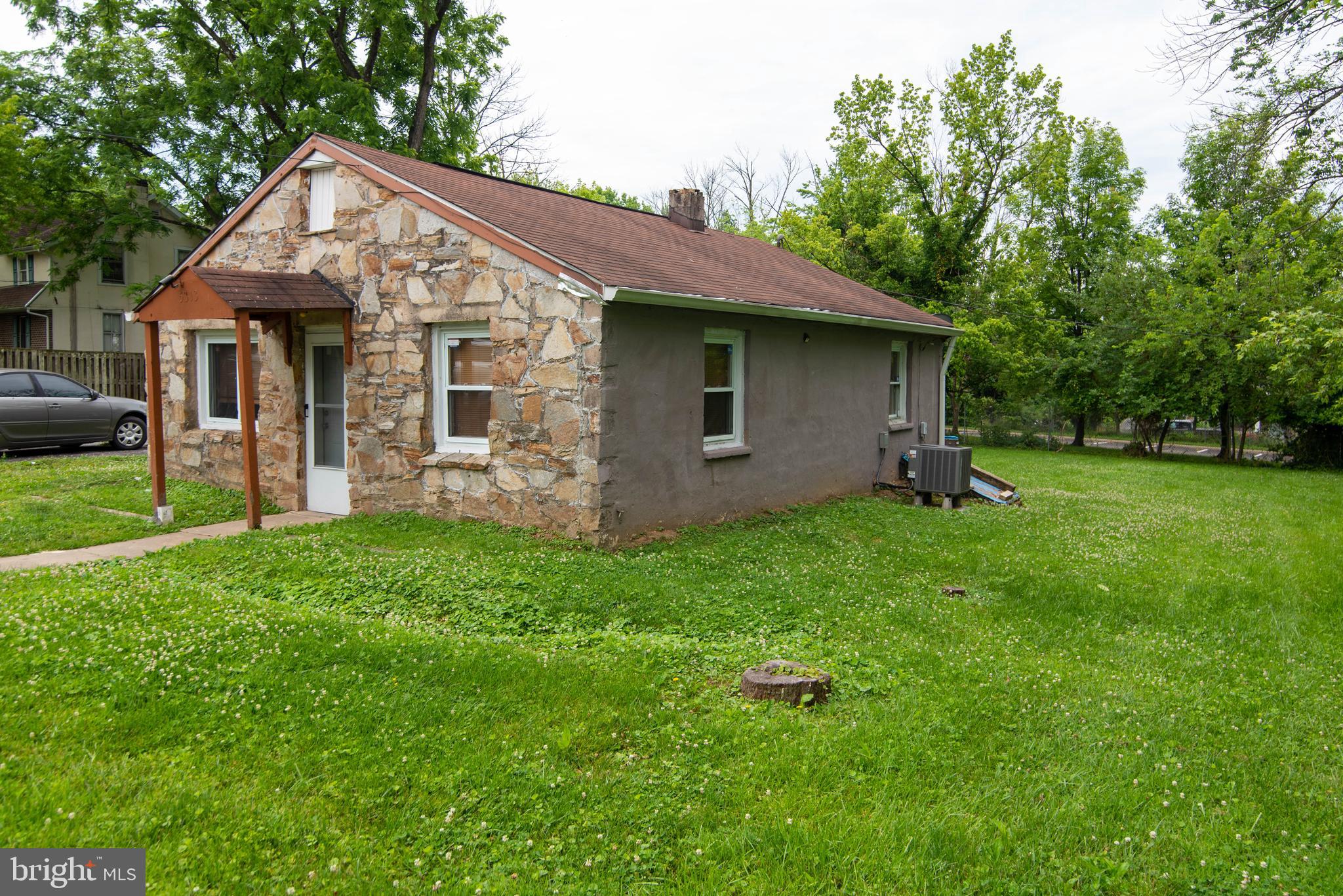 5313 Windsor Mill Road Baltimore, MD 21207 - Photo 7 of 58 Gallery Image 7