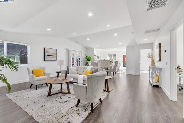 $1,799,999 | 2834 White Acres Drive, San Jose, CA 95148