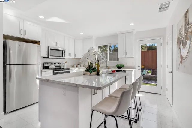 $1,799,999 | 2834 White Acres Drive, San Jose, CA 95148