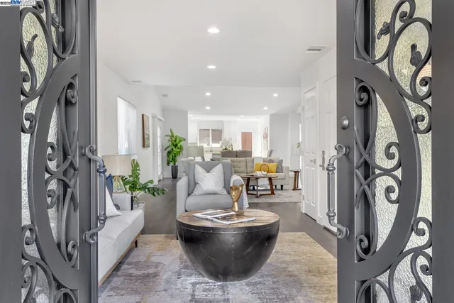 $1,799,999 | 2834 White Acres Drive, San Jose, CA 95148